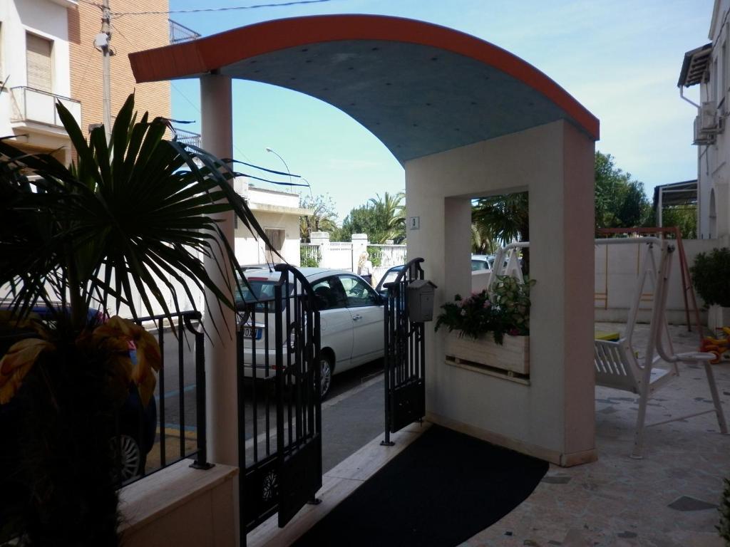 Hotel Cristall San Benedetto del Tronto Extérieur photo