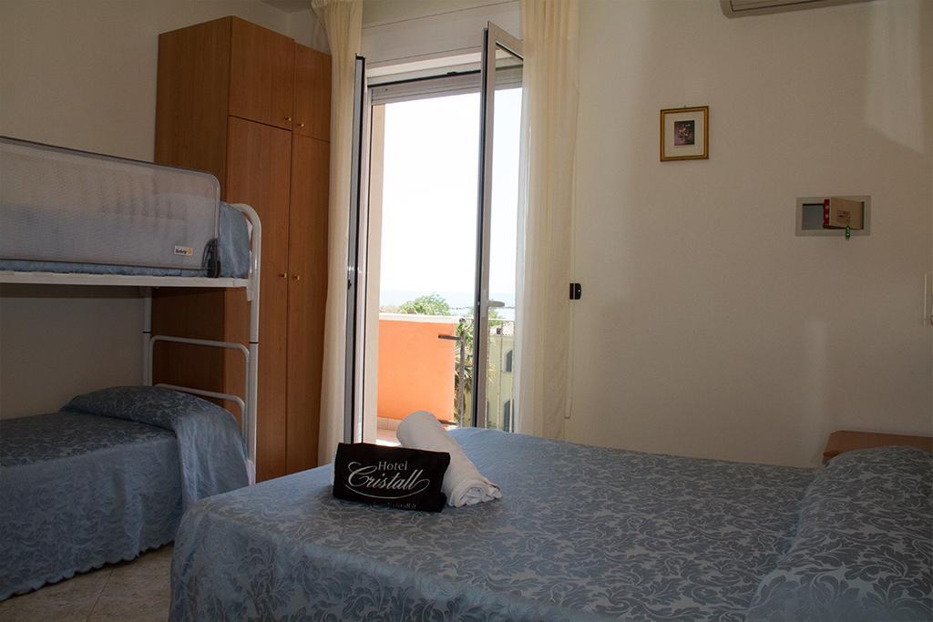 Hotel Cristall San Benedetto del Tronto Extérieur photo